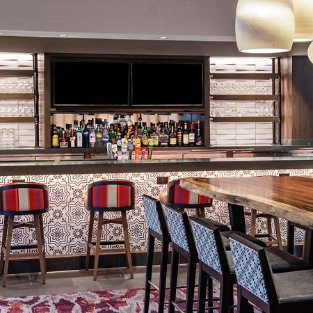 Embassy Suites By Hilton Walnut Creek Eksteriør billede