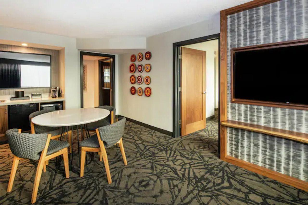 Embassy Suites By Hilton Walnut Creek Eksteriør billede